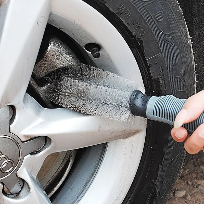 Premium Microfibre Wheel Cleaning Brush | Soft Bristles | Scratch-Free Rim & Tyre Cleaner