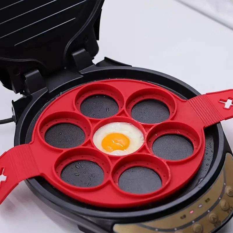 7-Hole Silicone Egg & Pancake Mould – Non-Stick Breakfast Maker
