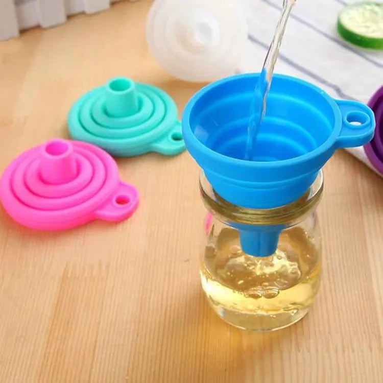 Mini Foldable Silicone Funnel – Collapsible Portable Funnel for Kitchen, Camping & Outdoor Use