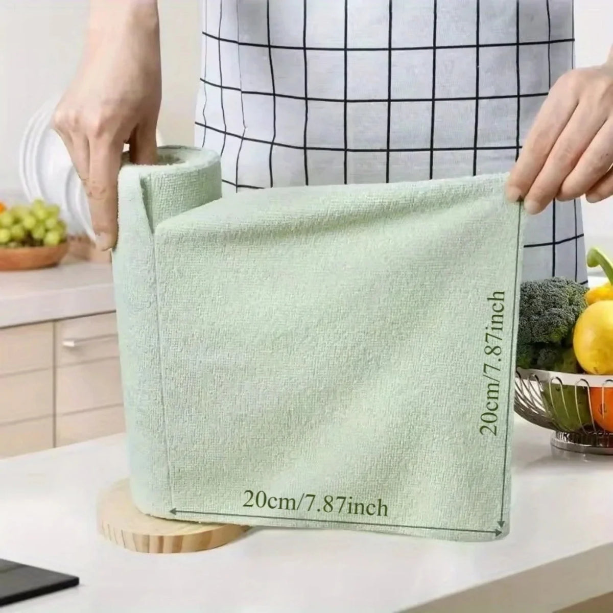 Reusable Microfibre Cleaning Cloth Roll – Tear-Away Kitchen Cleaning Wipes (20 or 50 Sheets)